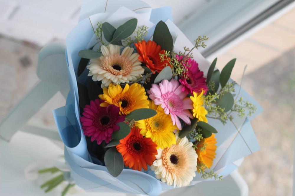 Букет цветов из: Герберы в Рощино Ставропольского края