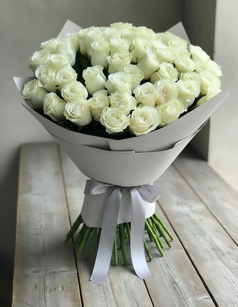 Букет 35 Белых роз в Рощино Ставропольского края