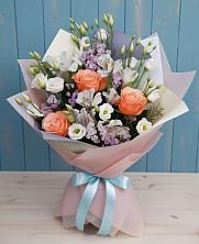 Букет цветов из:  Лизиантусы, Розы, Альстромерии и Гипсофила в Рощино Ставропольского края