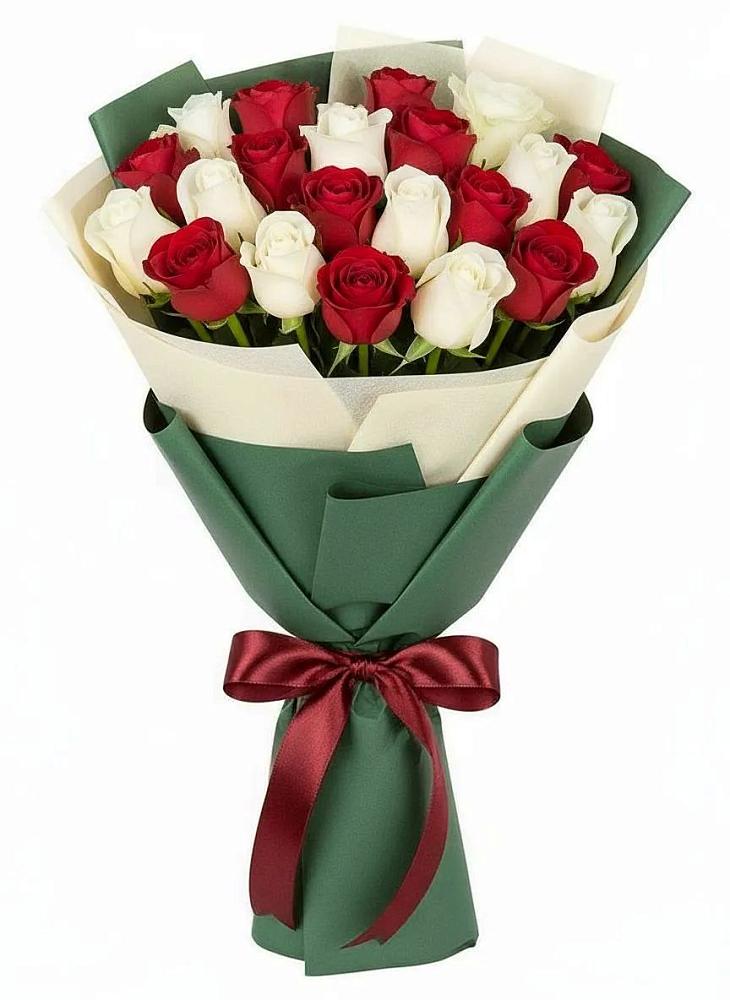 Букет Микс из красных и белых роз в Рощино Ставропольского края