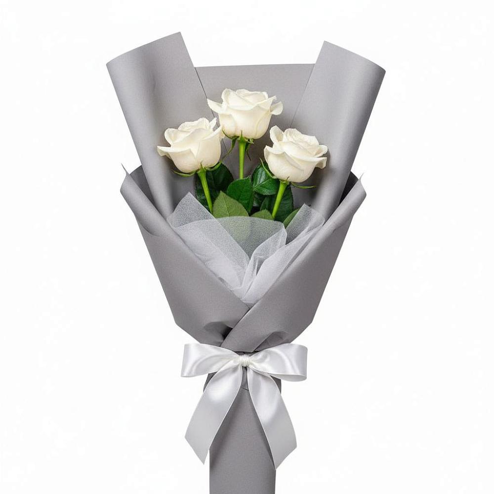 Букет 3 белые розы в Рощино Ставропольского края