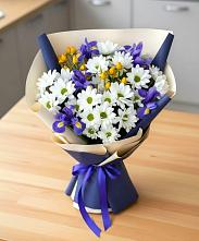 Букет цветов из:  Розы, Ирисы и Хризантемы #REPLACE_PRED# Рощино Ставропольского края