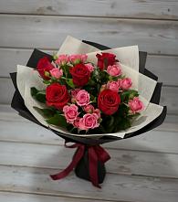Букет цветов из:  Розы в Рощино Ставропольского края