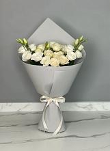 Букет цветов из:  Розы и Лизиантусы в Рощино Ставропольского края